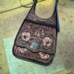 サドルショルダー